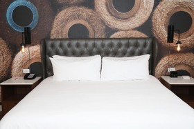 Hotel Indigo Naperville Riverwalk