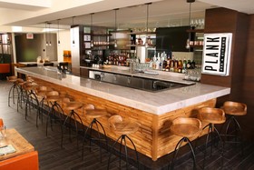 Hotel Indigo Naperville Riverwalk