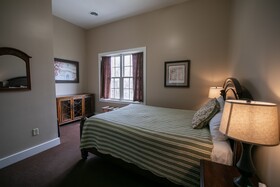 Nauvoo Temple House Hotel