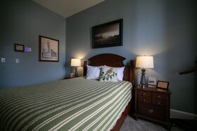 Nauvoo Temple House Hotel