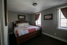 Nauvoo Temple House Hotel