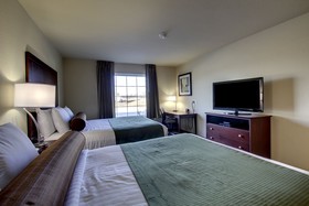 Cobblestone Hotel & Suites