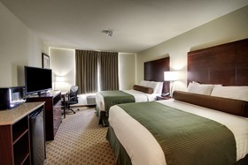 Cobblestone Hotel & Suites