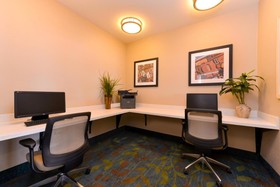 Candlewood Suites Bloomington-Normal