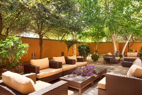 Courtyard Bloomington Normal