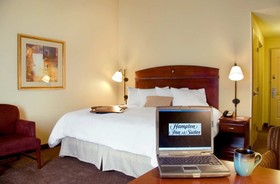 Hampton Inn & Suites Bloomington-Normal
