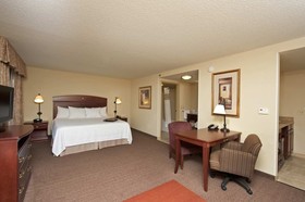 Hampton Inn & Suites Bloomington-Normal