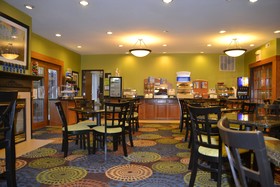 Holiday Inn Express Hotel & Suites Bloomington - Normal