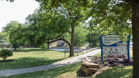 HomeTowne Studios by Red Roof Chicago - N Aurora/ Naperville