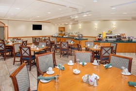 Crowne Plaza Chicago - Northbrook