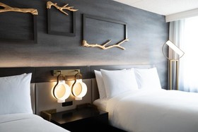 Renaissance Chicago North Shore Hotel