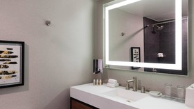 Renaissance Chicago North Shore Hotel
