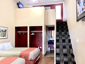 Red Carpet Inn Great Lakes