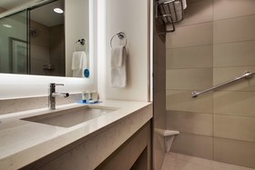 Hyatt House Chicago / Oak Brook