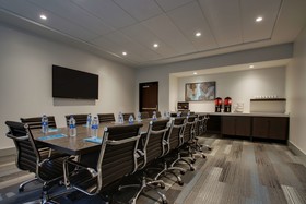 Hyatt House Chicago / Oak Brook
