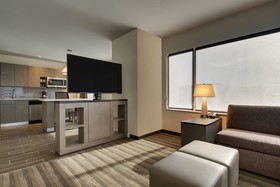 Hyatt House Chicago / Oak Brook