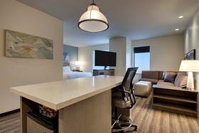 Hyatt House Chicago / Oak Brook