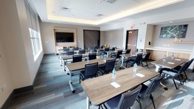 Hyatt House Chicago / Oak Brook