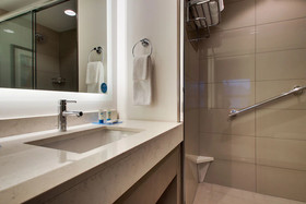 Hyatt House Chicago / Oak Brook