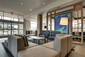 Hyatt House Chicago / Oak Brook