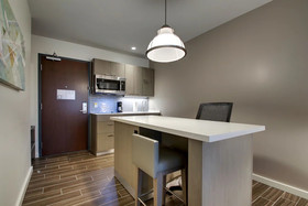 Hyatt House Chicago / Oak Brook