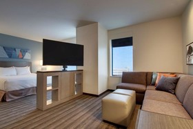 Hyatt House Chicago / Oak Brook
