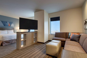 Hyatt House Chicago / Oak Brook