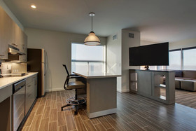 Hyatt House Chicago / Oak Brook
