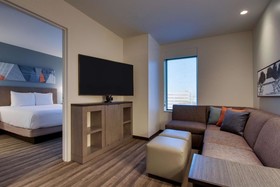 Hyatt House Chicago / Oak Brook