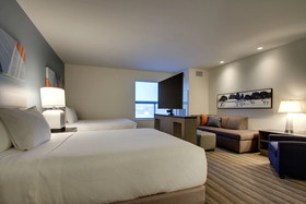 Hyatt House Chicago / Oak Brook
