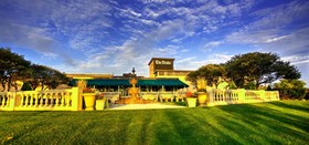 The Drake Oak Brook, Autograph Collection
