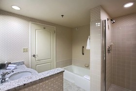 Courtyard by Marriott Chicago Oakbrook Terrace