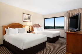 Hilton Chicago/Oak Brook Suites