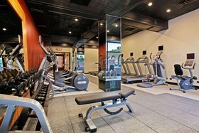 Hilton Chicago/Oak Brook Suites