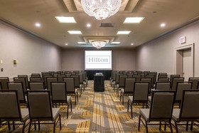 Hilton Chicago/Oak Lawn