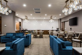 Hilton Chicago/Oak Lawn