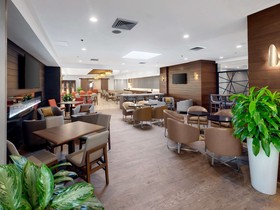 Hilton Chicago/Oak Lawn