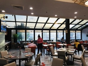 Hilton Chicago/Oak Lawn