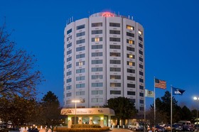 Hilton Chicago/Oak Lawn