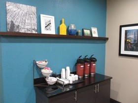 Rodeway Inn & Suites