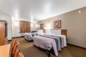 HomeTowne Studios & Suites St Louis - O Fallon, IL