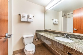 HomeTowne Studios & Suites St Louis - O Fallon, IL