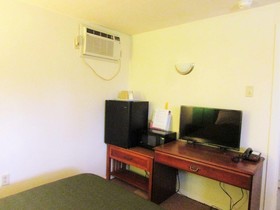 Travelers Inn Motel