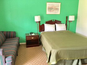 Travelers Inn Motel