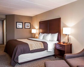 Quality Inn & Suites Orland Park