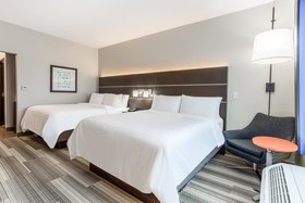 Holiday Inn Express & Suites Ottawa