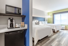 Holiday Inn Express & Suites Ottawa