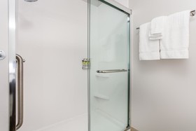 Holiday Inn Express & Suites Ottawa