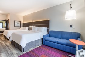 Holiday Inn Express & Suites Ottawa