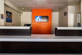 Motel 6 Chicago Northwest - Palatine